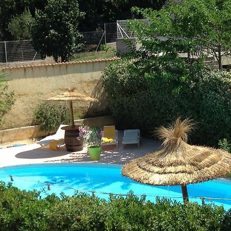 Hotel Les Mimosas Bormes-les-Mimosas Exteriör bild