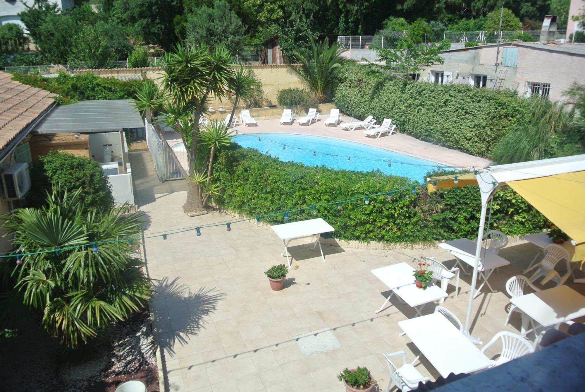 Hotel Les Mimosas Bormes-les-Mimosas Exteriör bild